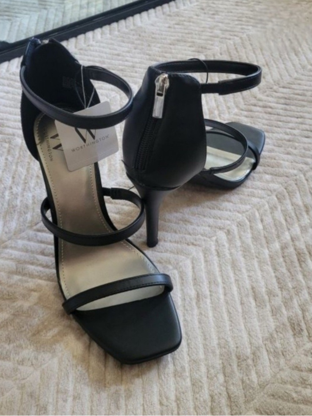 Worthington  Black Strappy High Heel Sandals - 10 NWT